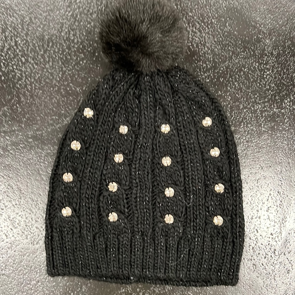 Charming Charlie Pom Pom Beanie Hat